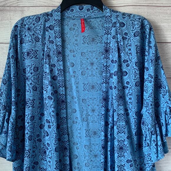 Ruby Ribbon Blue Floral Cardigan or Wrap Top Ruffle Sleeve Size Medium - Picture 2 of 13